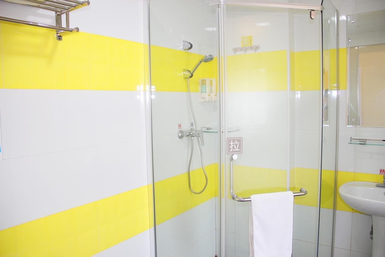 7Days Inn Ezhou Wuchang Avenue Dongjiang International Exterior foto